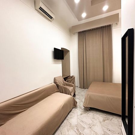 Bed and Breakfast Benvenuto A Napoli Экстерьер фото