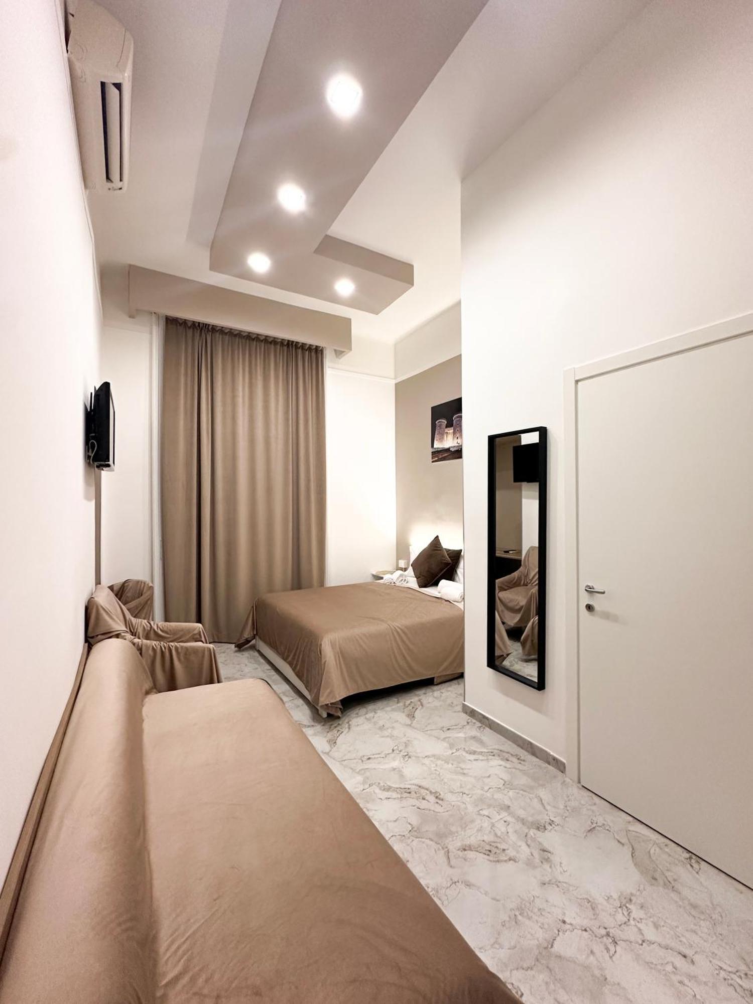 Bed and Breakfast Benvenuto A Napoli Экстерьер фото