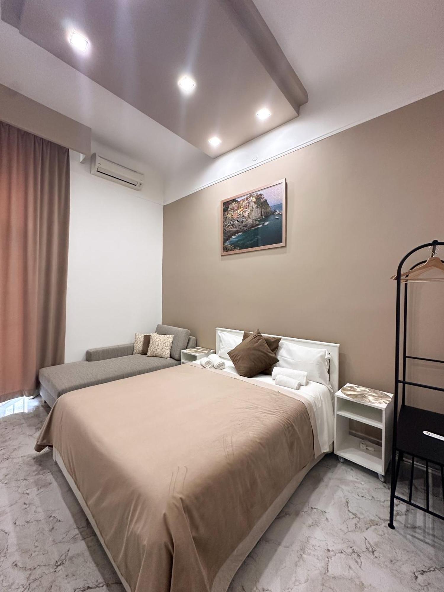 Bed and Breakfast Benvenuto A Napoli Экстерьер фото