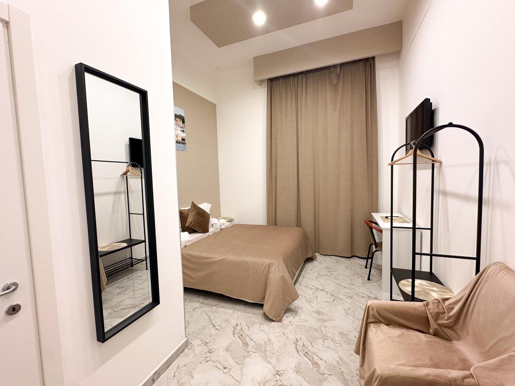 Bed and Breakfast Benvenuto A Napoli Экстерьер фото