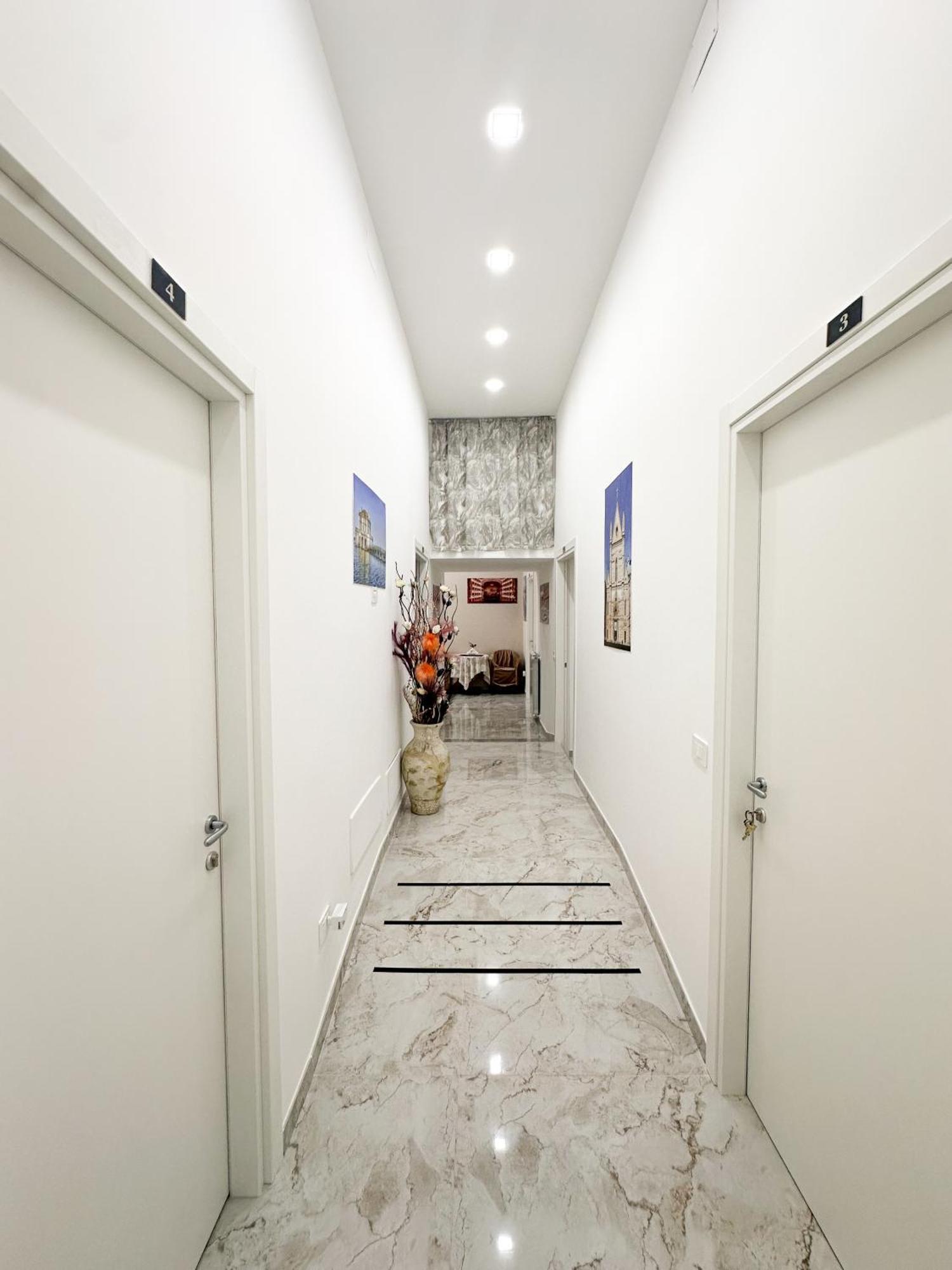 Bed and Breakfast Benvenuto A Napoli Экстерьер фото