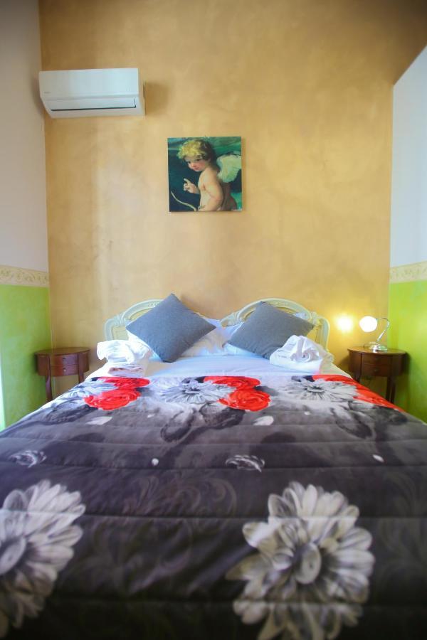 Bed and Breakfast Benvenuto A Napoli Экстерьер фото